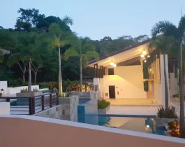 Exteriores